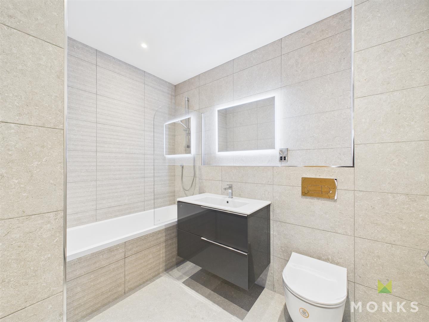 16 Old Coleham Court, Shrewsbury, SY3 7BS For Sale